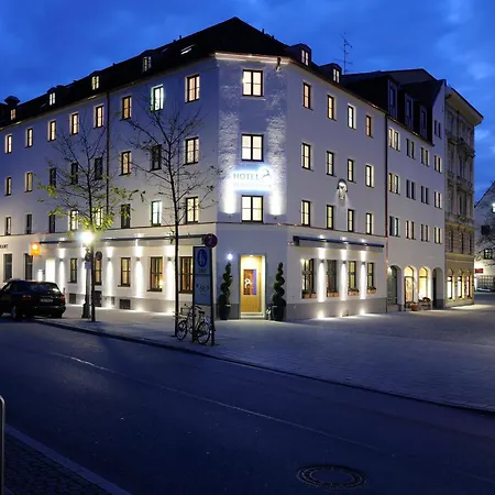 Otel Blauer Bock