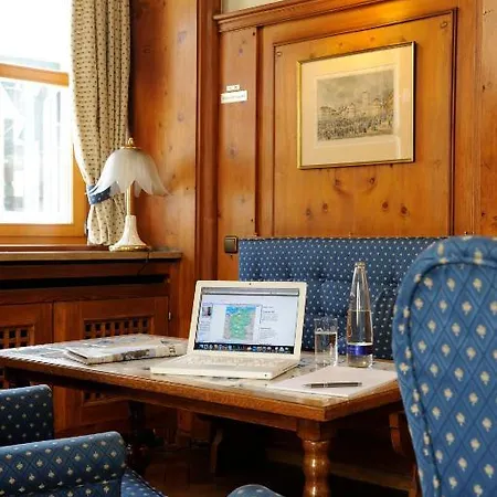 Отель Blauer Bock 3*