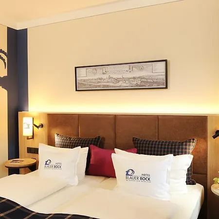 Hotel Blauer Bock 3*