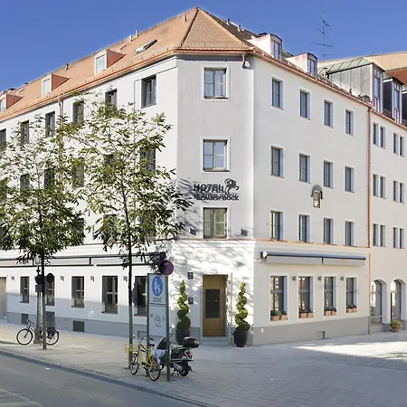 Hotel Blauer Bock 3*