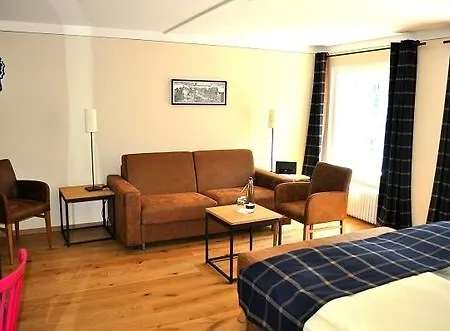 Hotel Blauer Bock 3*